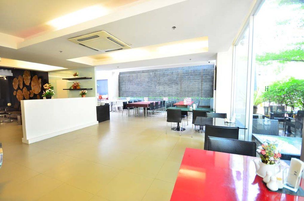 The Heritage Sathorn Suite Hotel Bangkok Exterior foto